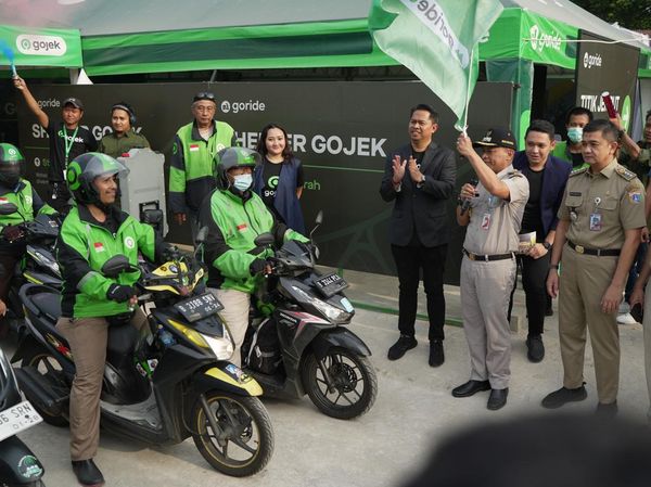Resmikan Shelter Palmerah, Gojek-Pemprov DKI Dorong Integrasi Transportasi