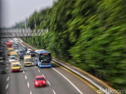 Libur Natal, Contraflow Diberlakukan di Tol Jagorawi Arah Puncak