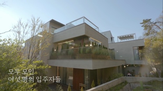 Signal House di Heart Signal 4/Foto: soompi.com Signal House di Heart Signal 4/Foto: soompi.com