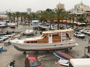 Asa Perajin Perahu Lebanon, Menjaga Tradisi di Tengah Krisis Asa Perajin Perahu Lebanon, Menjaga Tradisi di Tengah Krisis