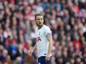 Meski Kecewa, Fans Tottenham Nilai Keputusan Harry Kane Pindah Pilihan Tepat Meski Kecewa, Fans Tottenham Nilai Keputusan Harry Kane Pindah Pilihan Tepat