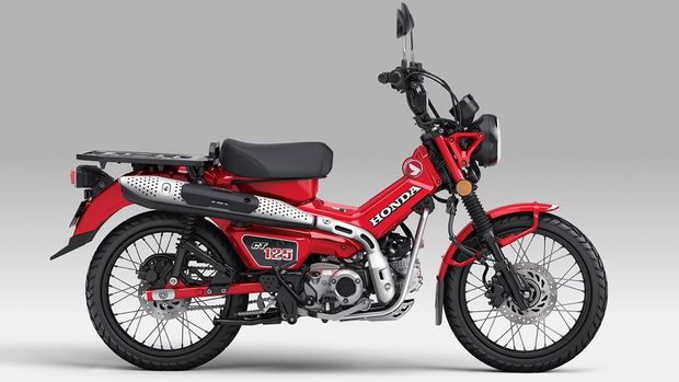 Motor bebek trekking Honda CT125 2023 meluncur di Indonesia, Rabu (14/6/2023).