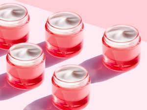 3 Jenis Moisturizer dan Tips Memilih yang Tepat untuk Berbagai Jenis Kulit