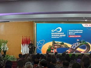 Jokowi Bicara Lemahnya Pengawasan Program Pemerintah: Dipelototi Saja Bablas Jokowi Bicara Lemahnya Pengawasan Program Pemerintah: Dipelototi Saja Bablas
