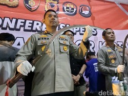 Polisi Tangkap 5 Remaja Tawuran di Kedunghalang Bogor, Celurit Jumbo Disita