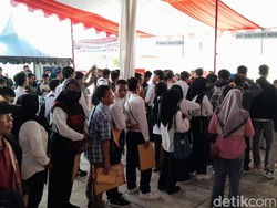 Amplop Cokelat dan Asa Asep Menggapai Masa Depan