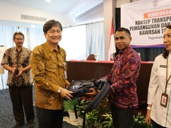 Pegawai Transmigrasi Ikuti Pelatihan Transpolitan dari Kemendes-UGM