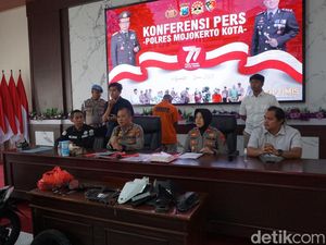 Pilu Siswi SMP Mojokerto Jasadnya Diperkosa 2 Kali Tapi Pelaku Sulit Diadili Pilu Siswi SMP Mojokerto Jasadnya Diperkosa 2 Kali Tapi Pelaku Sulit Diadili