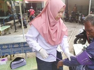 KM Maju Setia Terbakar di Samudera Hindia, 12 dari 27 ABK Dievakuasi KM Maju Setia Terbakar di Samudera Hindia, 12 dari 27 ABK Dievakuasi