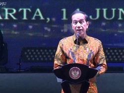 Jokowi: Masuk Endemi, Kalau Kena COVID-19 Bayar