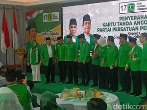 Sandiaga Uno Resmi Dikukuhkan Sebagai Kader PPP
