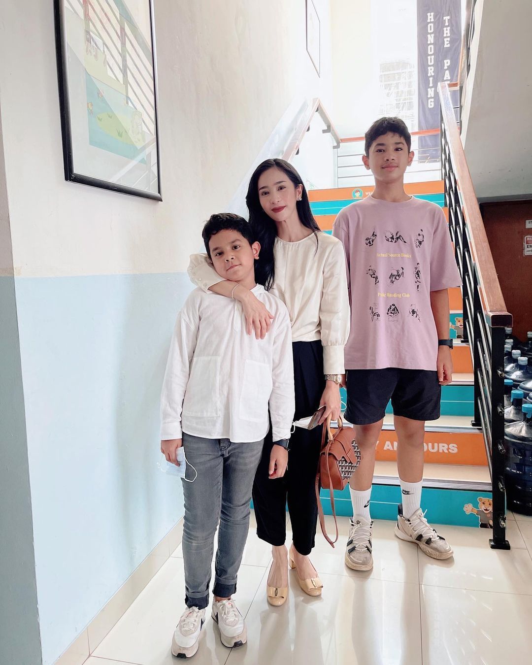 Anak Bunga Zainal