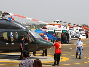 Sederet Helikopter Parkir di Bandara Soetta, Ada Apa Nih? Sederet Helikopter Parkir di Bandara Soetta, Ada Apa Nih?