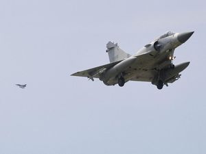 Prancis Janjikan Kasih Jet Tempur Mirage ke Ukraina, Lengkapi F-16 Prancis Janjikan Kasih Jet Tempur Mirage ke Ukraina, Lengkapi F-16