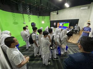 MNP Beri Kesempatan Anak Sekolah Kenal Lebih Dalam soal Industri Kreatif