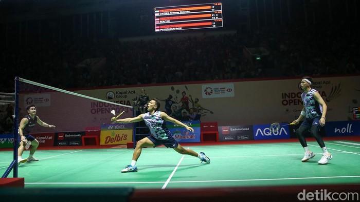 Ganda putra Fajar Alfian/Muhammad Rian Ardianto hadapi wakil China di Indonesia Open 2023 babak 16 besar. 'Fajri' menang mulus straight game.