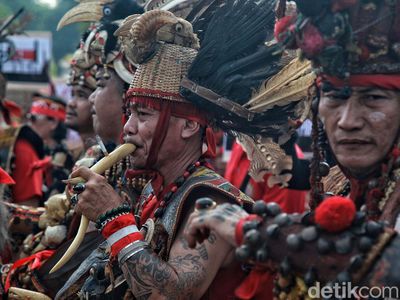 Geruduk Jakarta, Warga Dayak Minta Dilibatkan dalam Pembangunan IKN
