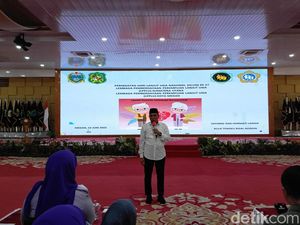 Kelakar Gubsu Edy di Acara Hari Lanjut Usia: Siapa yang Bikin, Iseng Sekali!