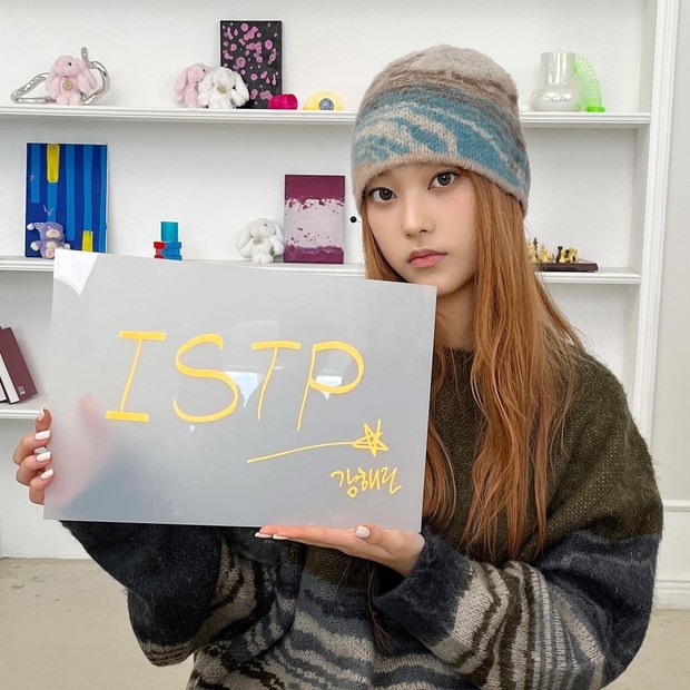 Haerin NewJeans/foto: @newjeans_official/Instagram Haerin