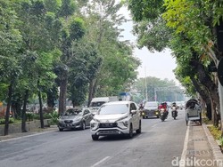 Perbaikan Pipa PDAM di Jalan Kertajaya Tuntas, Lalu Lintas Kembali Lancar