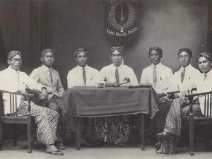 Tri Koro Dharmo: Pendiri, Visi, dan Bentuk Perjuangannya Tri Koro Dharmo: Pendiri, Visi, dan Bentuk Perjuangannya