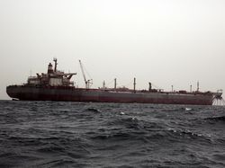 Iran Sita Kapal Tanker Minyak Tujuan Singapura
