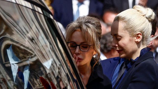 Potret Marina, Calon Pewaris Kerajaan Bisnis Berlusconi