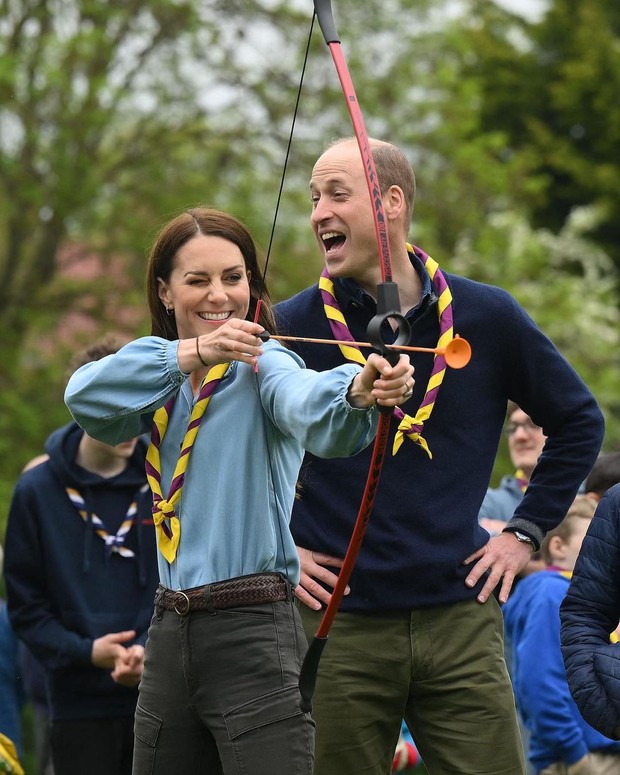 Blouse yang dikenakan Princess of Wales