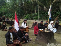 Cerita Sakral Situs Balekambang Blitar, Bau Harum hingga Macan Putih