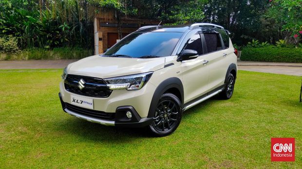 Suzuki XL7 facelift 2023 meluncur di Indonesia, Kamis (15/6/2023). Ada tiga varian yang ditawarkan Zeta dengan mesin konvensional serta Beta dan Alpha yang merupakan XL7 Hybrid.
