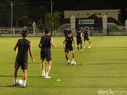 Jelang Lawan Persis, Jeonbuk FC Gelar Latihan di Lapangan Kottabarat Solo