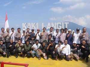 20 Eks Napi Teroris Asal Banten Ikrar Setia Jadi Mujahid NKRI Banten 20 Eks Napi Teroris Asal Banten Ikrar Setia Jadi Mujahid NKRI Banten