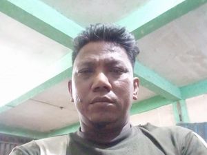 Ini Sosok Tukang Las di Batam yang Diviralkan Mirip Ferdy Sambo