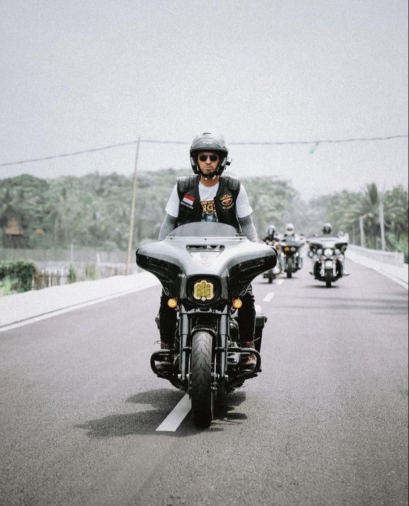 Arya Saloka