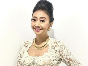 Tak Hadir Sidang Cerai, Asri Welas: Ke New York buat Belajar