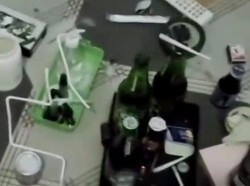 Momen Polisi Gerebek Brankas Narkoba di UNM saat Pelaku Dugem-Pesta Sabu