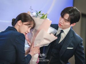 Ramalan Zodiak Cinta 6 Agustus: Cancer Si Dia Lelah, Aquarius Mengalah Ramalan Zodiak Cinta 6 Agustus: Cancer Si Dia Lelah, Aquarius Mengalah