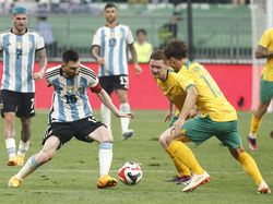 Gocekan Aduhai Lionel Messi Lawan Australia