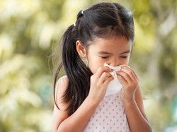 Banyak Anak Batpil di Tengah Ambyar Polusi, Ortu Harus Gimana?