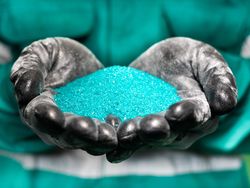 Investasi dari Timur: Industri Tambang Kini Makin Bertanggung Jawab Investasi dari Timur: Industri Tambang Kini Makin Bertanggung Jawab