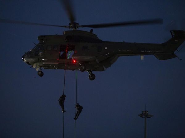 Intip Aksi Koopssus TNI Saat Latihan Penanggulan Terorisme di Cirebon