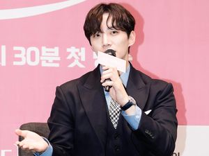 Sebar Informasi Palsu soal Junho 2PM, Netizen Korea Didenda Rp 35 Juta