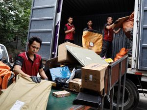 Melihat Kesibukan Gudang Logistik di Beijing Jelang Festival Belanja 618 Melihat Kesibukan Gudang Logistik di Beijing Jelang Festival Belanja 618