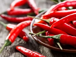 Tips Beli dan Simpan Cabai Agar Awet Segar dan Tahan Lama