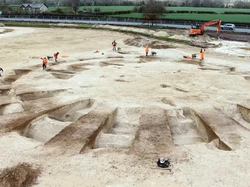 Pemakaman Usia 4.400 Tahun Ditemukan, Makam Paling Besar 50 Meter