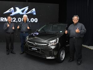 Toyota Lewat, di Malaysia Merek Mobil Lokal Malah Lebih Laris! Toyota Lewat, di Malaysia Merek Mobil Lokal Malah Lebih Laris!