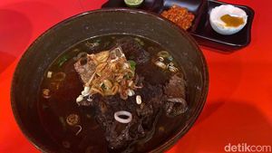 Nikmatnya Rawon Kekinian di Lucy Curated Compound