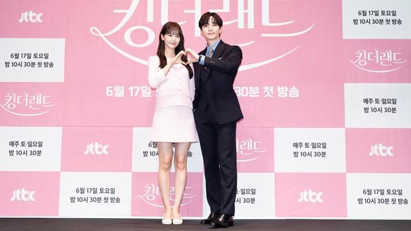 Dari Collab Panggung K-Pop, Yoona dan Junho Kini Pasangan di Drakor!