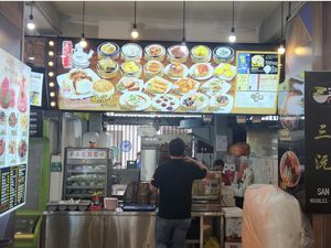 Gegara Tak Teliti, 5 Pelanggan Ini Terjebak Promosi Saat Beli Makanan Gegara Tak Teliti, 5 Pelanggan Ini Terjebak Promosi Saat Beli Makanan