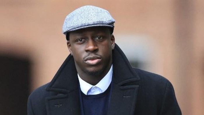 Manchester City and France footballer Benjamin Mendy arrives at Chester Crown Court in Chester, northwest England, on December 22, 2022. A jury resumed its deliberations this week in the rape and sexual assault trial of Mendy, 28, who has been on trial since August and denies seven counts of rape, one of attempted rape, and another of sexual assault, against six women. (Photo by Lindsey Parnaby / AFP)